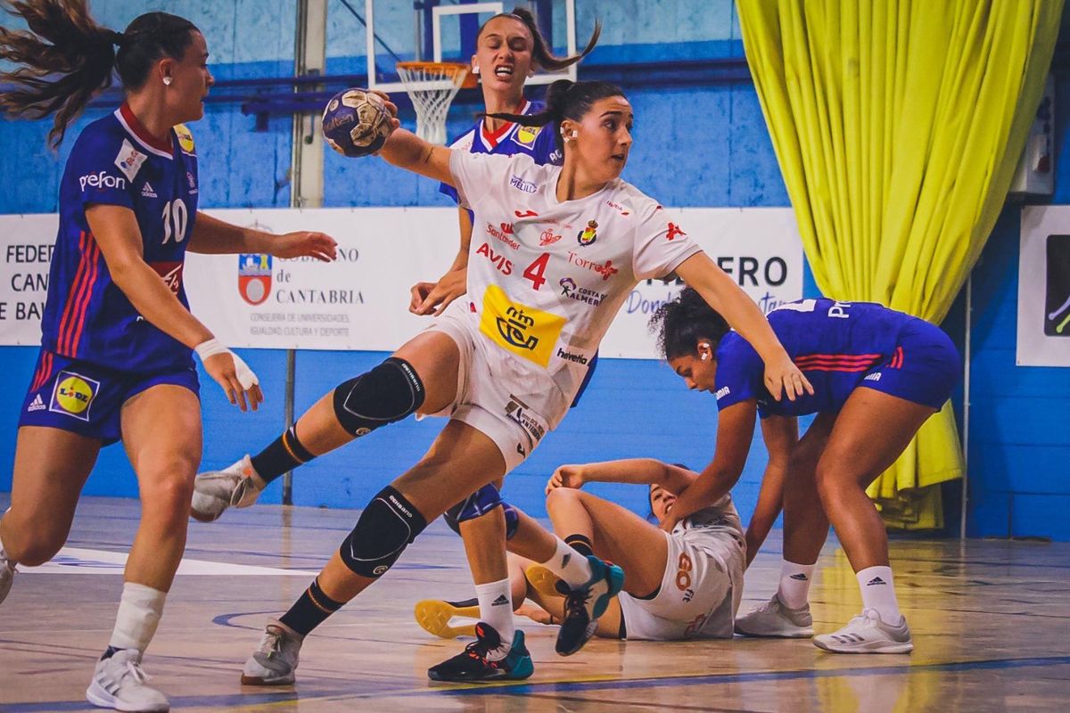 Almudena Gutiérrez, convocada con las Guerreras Junior para el EHF Championship