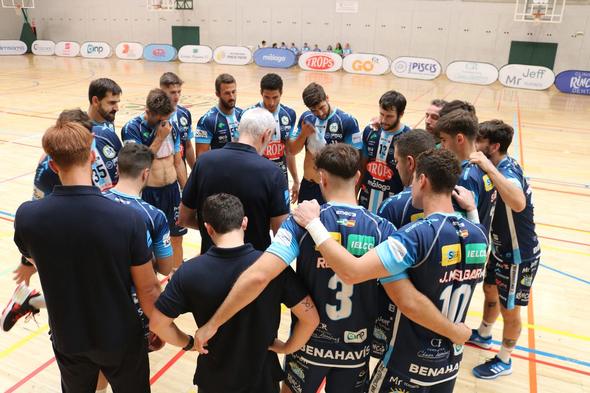 Duelo en la cumbre entre el Puerto Sagunto y el Trops Málaga