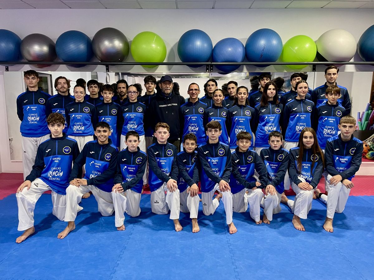 El club de taekwondo ‘Blas López TKD Clínicas Rincón Dental’ se lanza a la conquista de Europa