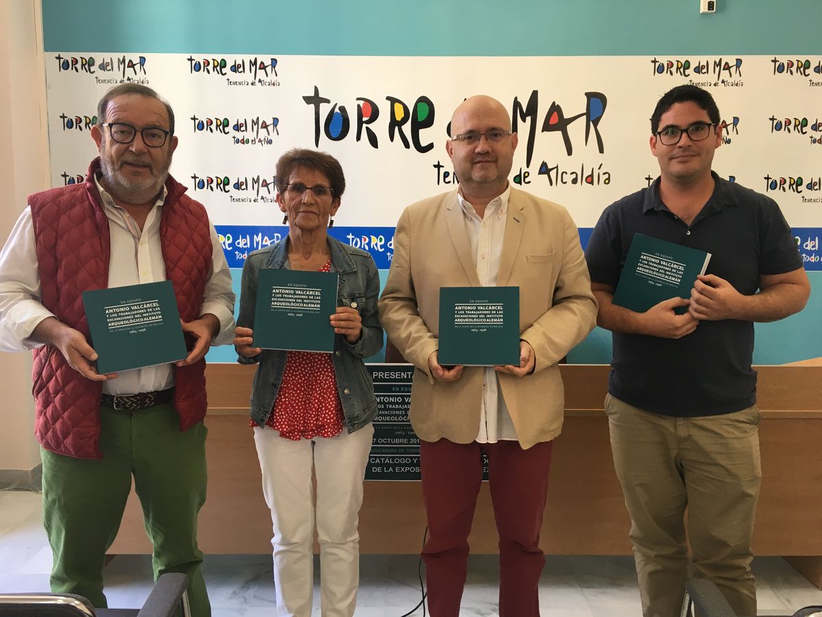Fundación Rincón patrocina el catálogo y el documental de la exposición sobre excavaciones fenicias en Torre del Mar