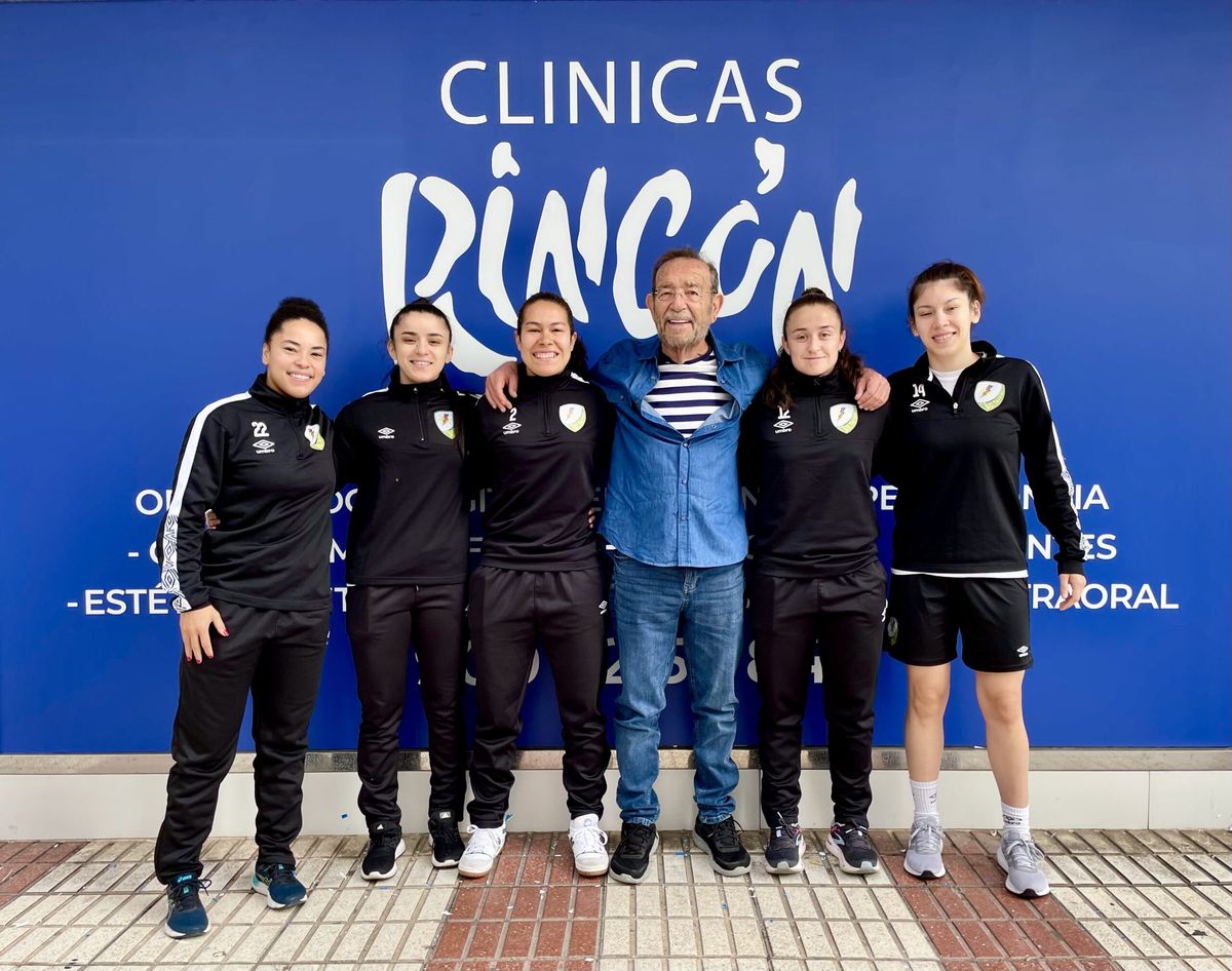 Las renovadas instalaciones de Clínicas Rincón Dental en Torremolinos reciben al Atlético Torcal de fútbol sala femenino