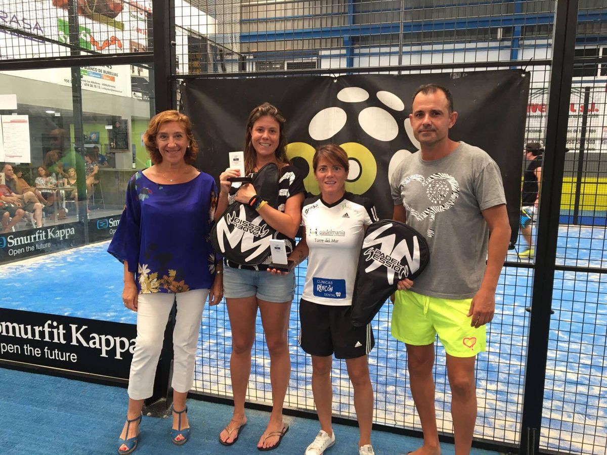 Victoria Checa, campeona de la tercera prueba del circuito Andaluz de pádel