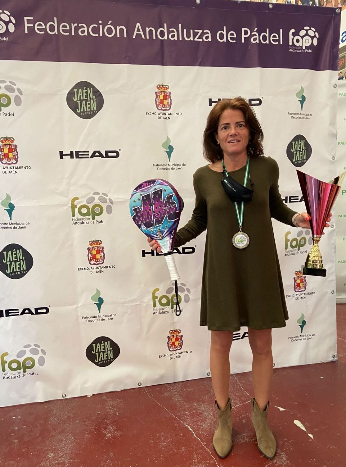 Victoria Checa conquista el andaluz por equipos