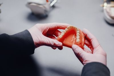 Prótesis dentales en Málaga