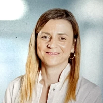 Retrato de Dra. Klejda Cibuku