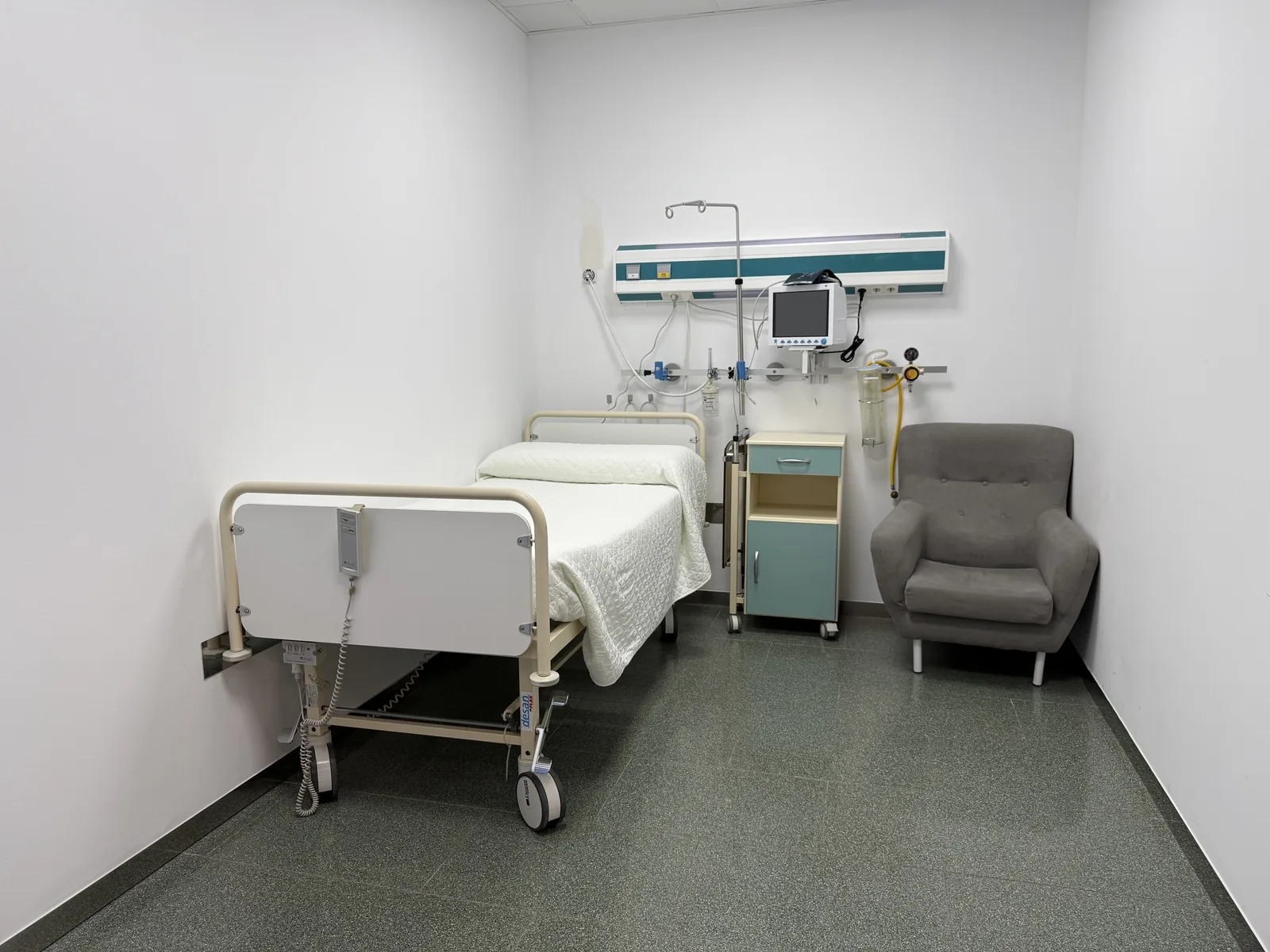 Habitación individual para el descanso tras una intervención